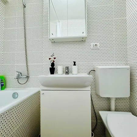Joy Dragalina 33 Apartment